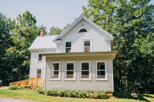 18 Simpson Corner Rd, Dixmont, ME 04932-3700