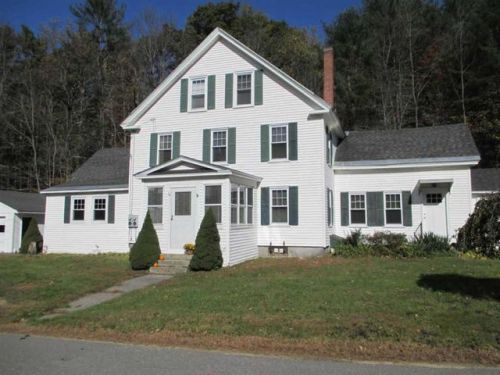 14 Knowlton St, Marlborough, NH 03455-2119