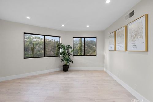 3360 Chevy Chase Dr, Glendale CA  91206-1428 exterior