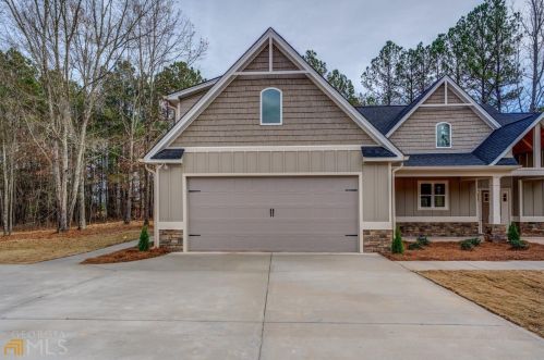 107 Westbrook Ct, Jackson, GA 30233-5417