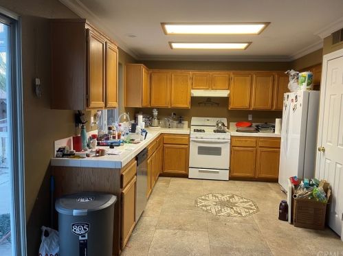 23067 Teil Glen Rd, Wildomar, CA 92595-7904