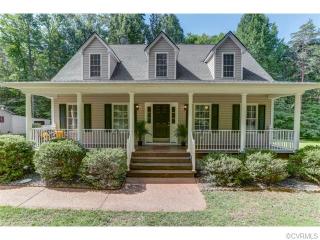 5281 Chimney Springs Dr, Goochland, VA 23063-2743