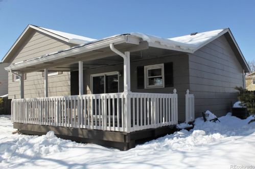 3726 Logan Dr, Loveland CO 80538-2224 exterior