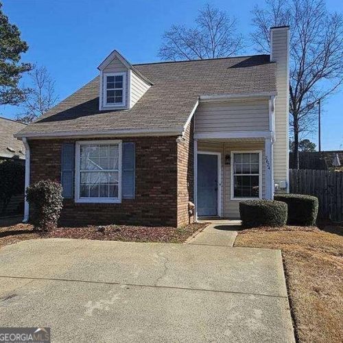 2624 Laurel Ln, Kennesaw, GA 30152-3398