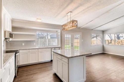 2128 Placid Dr, Carrollton TX  75007-5716 exterior