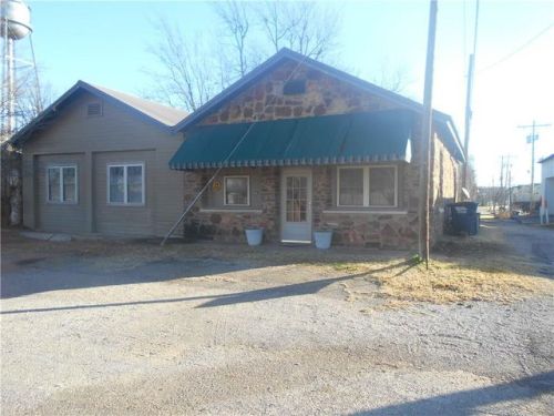 113 Fowler St, Meeker, OK 74855-9109