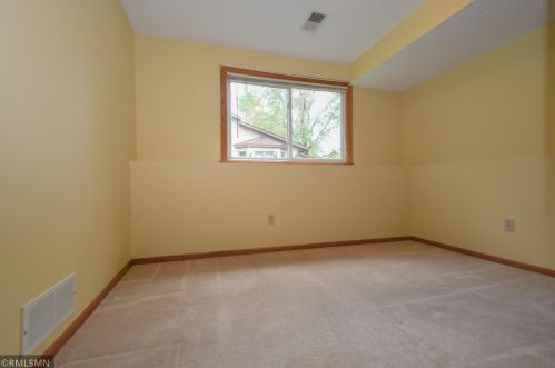 4393 Bear Path Trl, Saint Paul MN  55122-2218 exterior