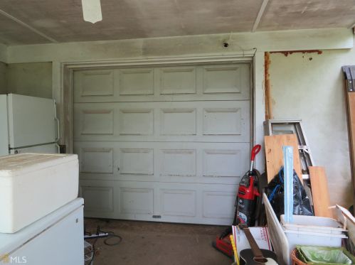 328 Davis Rd, Stockbridge GA  30281-3304 exterior