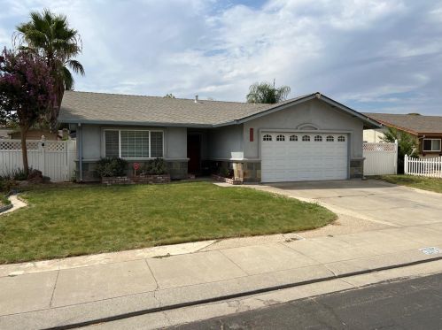 1552 Linden Way, Manteca, CA 95336-6420