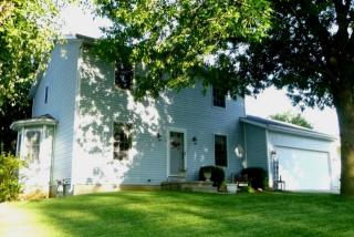 30 Skyview Dr, Springfield, IL 62702-1533