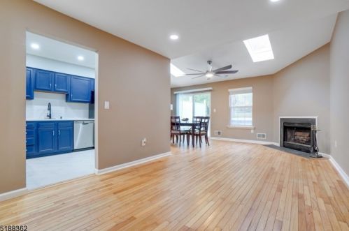 126 Canal Way, Hackettstown NJ  07840-1262 exterior