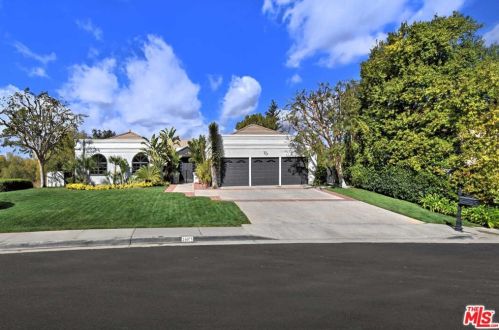 24075 Chestnut Way, Calabasas, CA 91302-2367