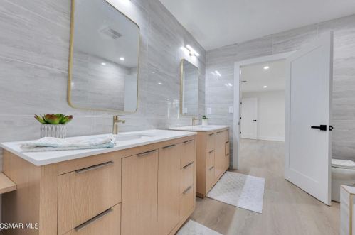 3096 Reservoir Dr, Simi Valley CA  93065-1001 exterior