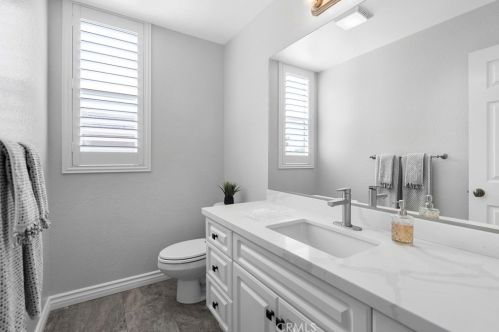 1191 Pamplona Dr, Riverside CA  92508-8724 exterior