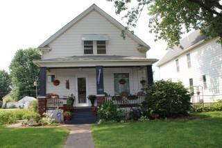 2322 Jackson Ave, Davenport, IA 52802-1709