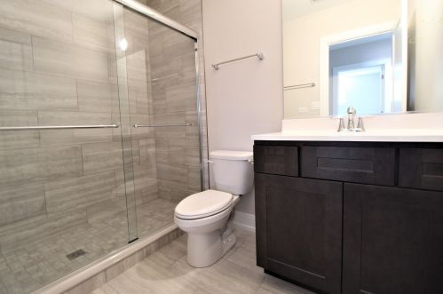 5539 Narragansett Ave, Chicago, IL 60638-2514