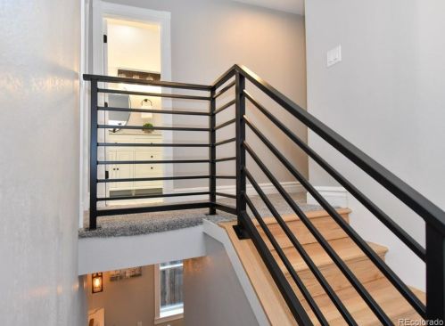 3233 Marion St, Denver CO  80205-3951 exterior