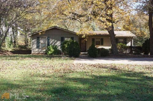 3667 Pleasant Hill Rd, Gainesville, GA 30504-5725