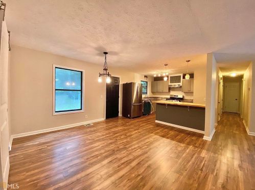 1765 Stag Dr, Conyers GA  30012-3642 exterior