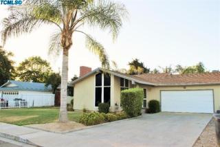 2608 Whitendale Ave, Visalia, CA 93277-7272