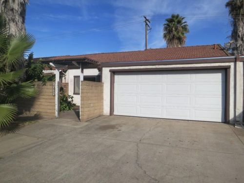 2117 Sharon Way, Modesto, CA 95350-2533