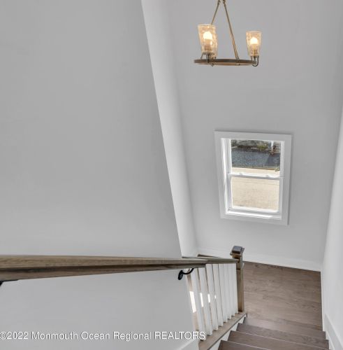 19 Sturgis Rd, Lavallette NJ 08735-2843 exterior