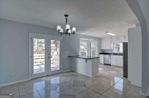 1192 Mountain Springs Dr, Kennesaw GA  30144-5611 exterior
