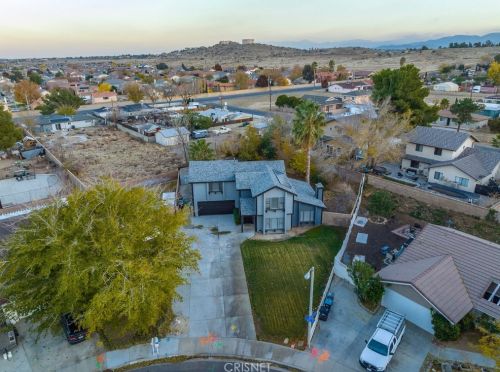 42320 La Gabriella Dr, Lancaster CA  93536-3568 exterior