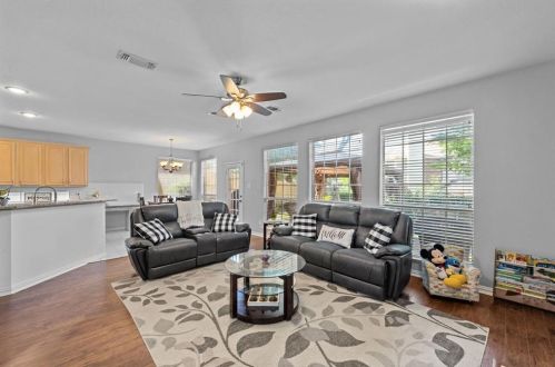 5416 Yellowstone Trl, Fort Worth TX  76137-5301 exterior