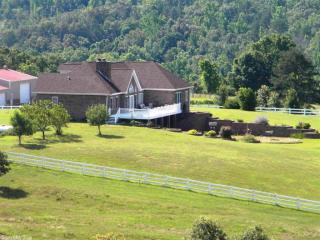 2125 Newburg Rd, Zion, AR 72556-9185