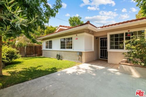 1167 Beverly Way, Altadena, CA 91001-2574