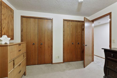 615 Bucher Ave, Saint Paul MN  55126-4628 exterior