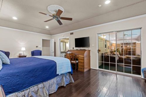 6127 Dilbeck Ln, Dallas TX  75240-5350 exterior