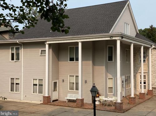 1407 Mahantongo St, Primrose PA 17901-3307 exterior