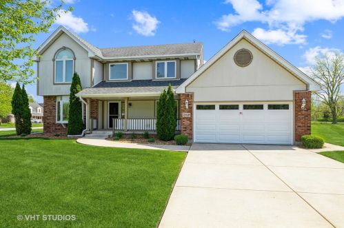 2819 Poplar Ln, Crete, IL 60417-3776