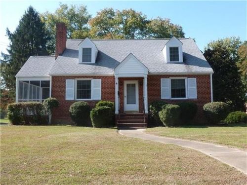 106 Snead St, Ashland, VA 23005-1421