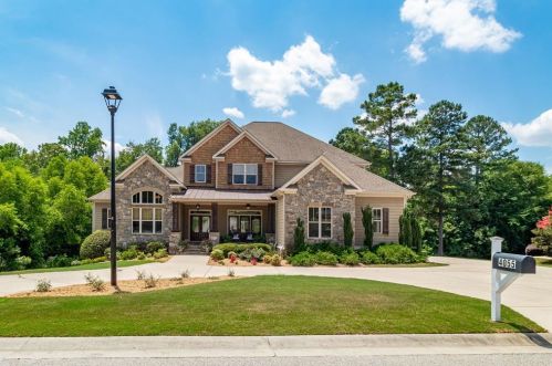 4055 Dewaal St, Evans, GA 30809-8408