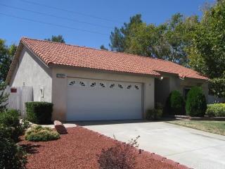 37557 Penara St, Palmdale, CA 93552-4372