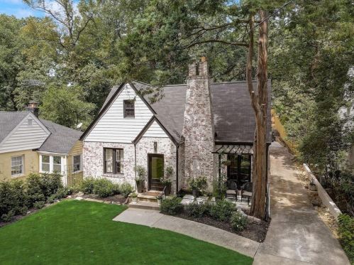166 Lindbergh Dr, Atlanta GA  30305-3729 exterior
