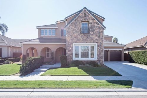 1148 Everglade Ave, Clovis, CA 93619-7540