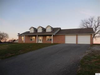 1706 Aster Ct, Pigeon Forge, TN 37862-9380
