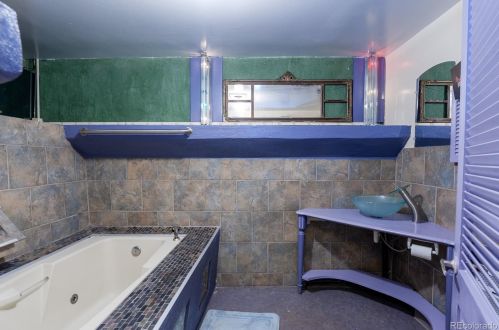 245 4 Ave, Denver CO 80203-4007 exterior