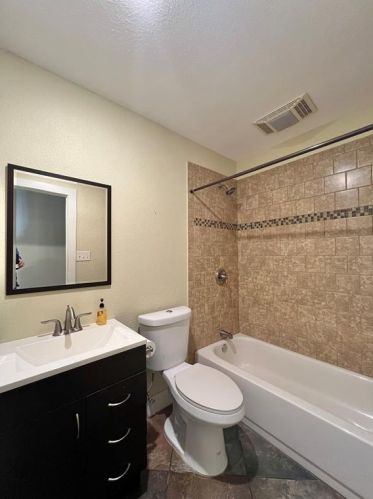 2404 Arpdale St, Austin TX  78704-3905 exterior