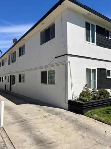 1134 Mayfair Ave, Anaheim CA  92801-2969 exterior