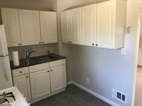 199 3rd Ave, Paterson NJ  07506-2355 exterior