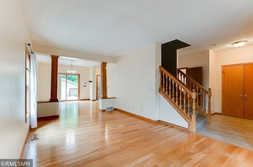 1061 Desoto St, Saint Paul MN  55130-3846 exterior