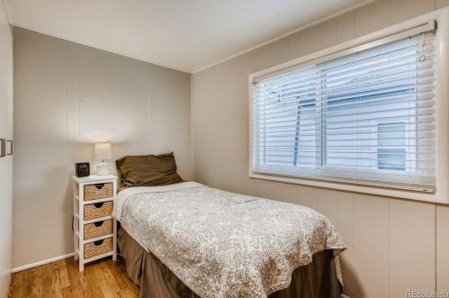 3070 Washington St, Englewood CO  80113-1672 exterior