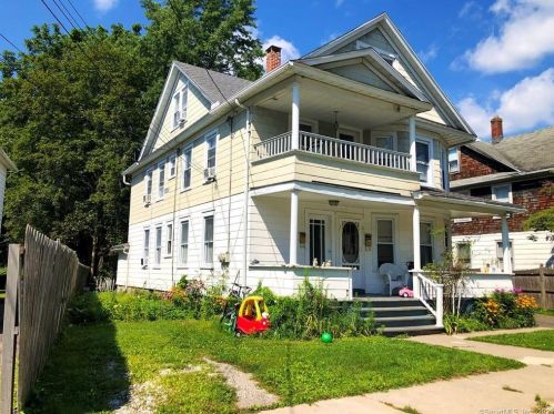 59 Berry St, Torrington, CT 06790-4802