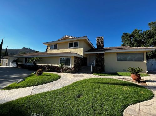 7165 Peralta Pl, Riverside CA  92509-6339 exterior