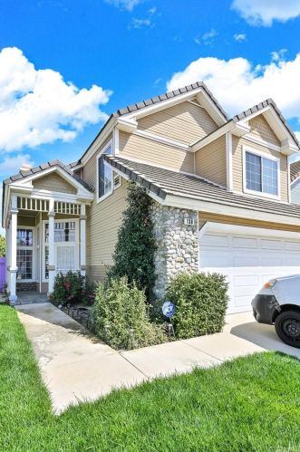 138 Heritage Way, Upland, CA 91786-6883